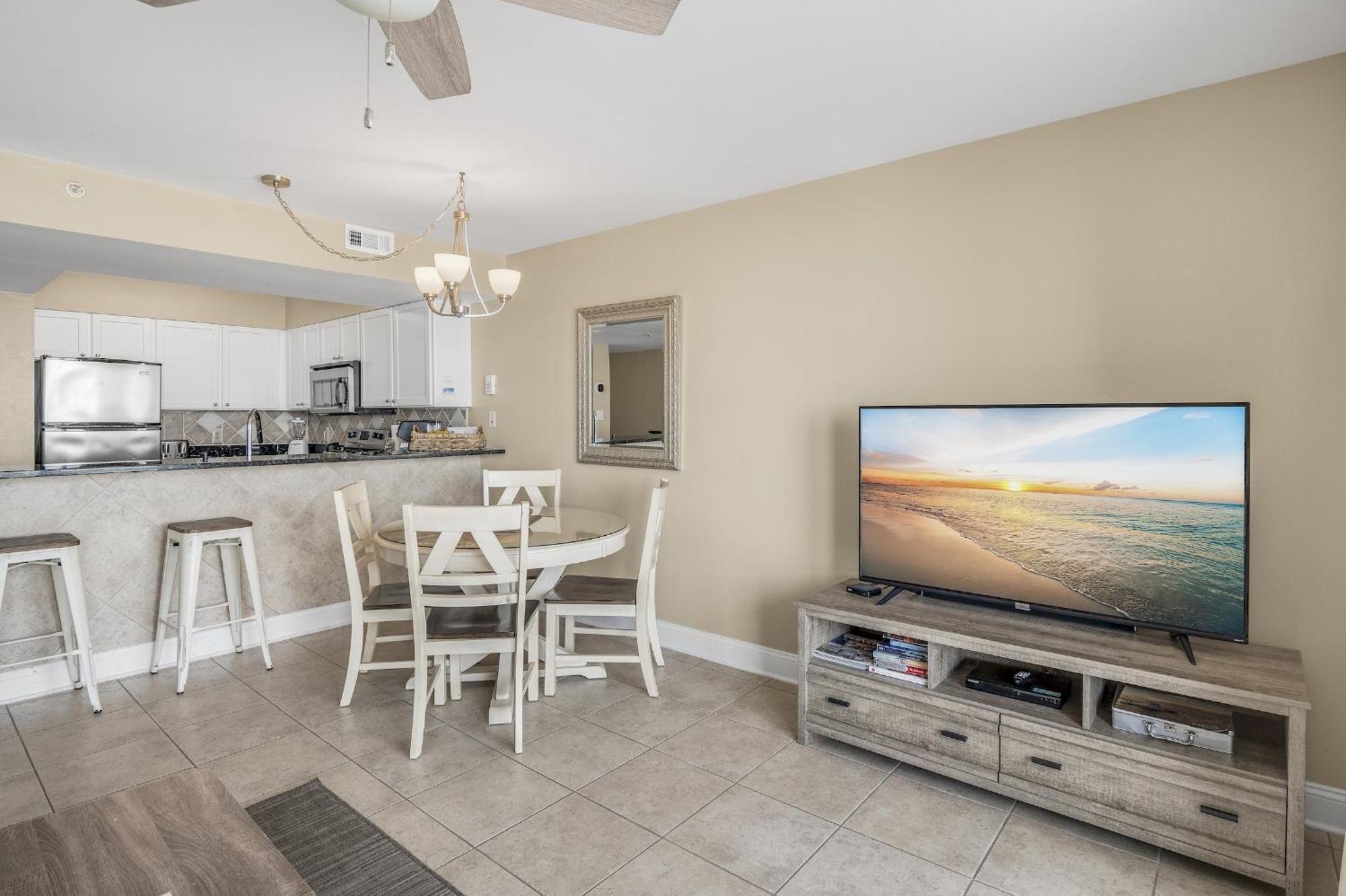 Pelican Beach Resort Condos Destin Szoba fotó